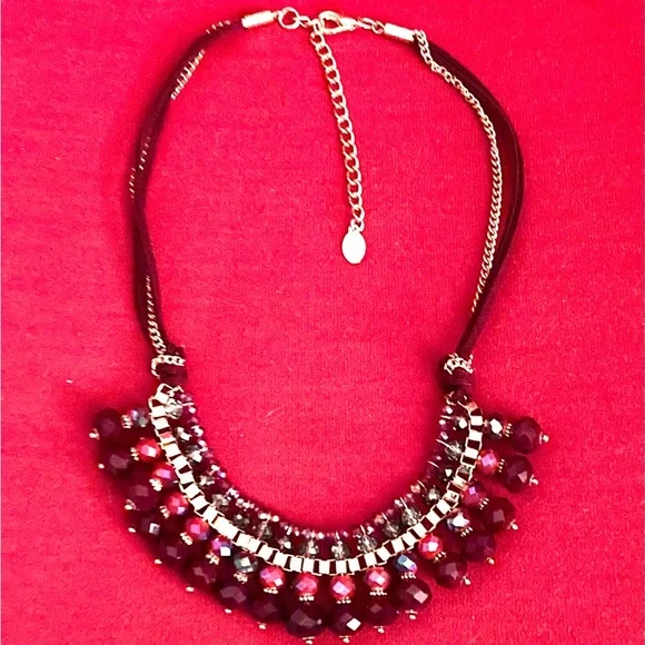 Necklace by Ali Khan New York. Beautiful. Pre Owned. Excellent Condition. - Picture 8 of 17